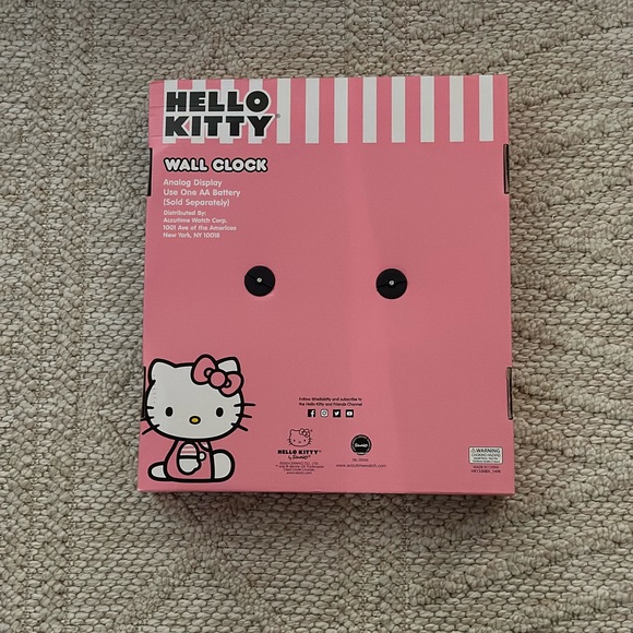 Hello Kitty Clock - Picture 2 of 2